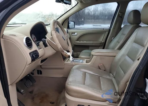 2007 Ford Freestyle Limited z USA, uszkodzony, nr VIN 1FMDK06197GA32986